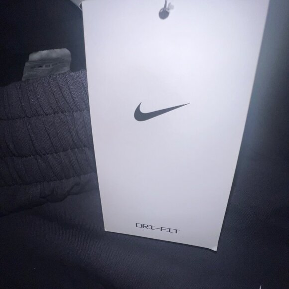 Nike kids Dri-FIT Loose Fit Shorts,‎ large - Picture 6 of 10